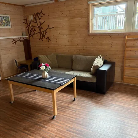 Child Friendly Basement Apartment *